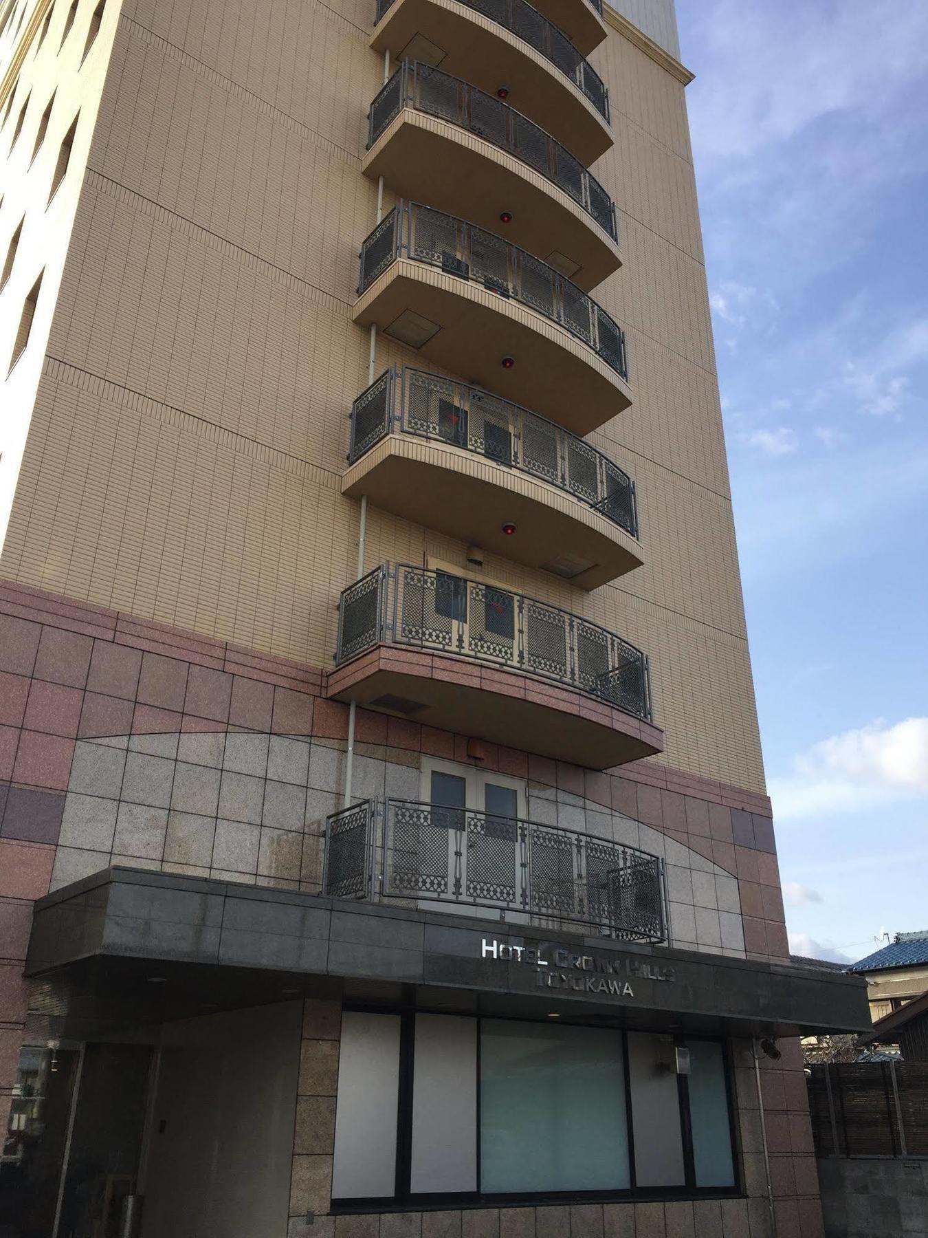 Hotel Crown Hills Toyokawa Exterior photo