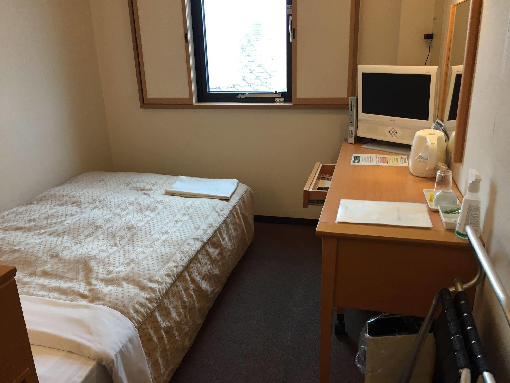 Hotel Crown Hills Toyokawa Exterior photo